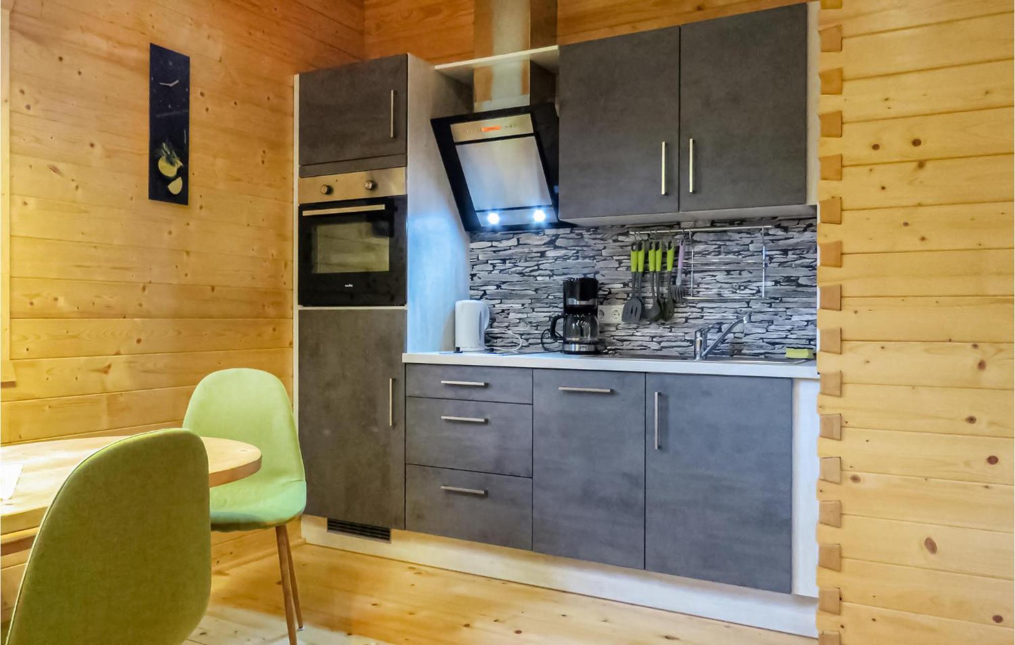 Lovely Home In Merzalben With Wifi Экстерьер фото